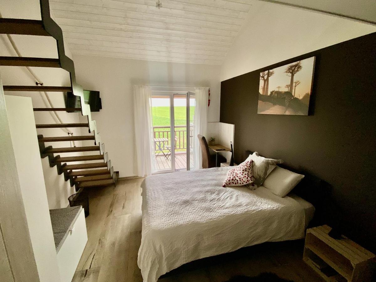 B&B Les Autres Sens Villers-la-Ville Eksteriør billede
